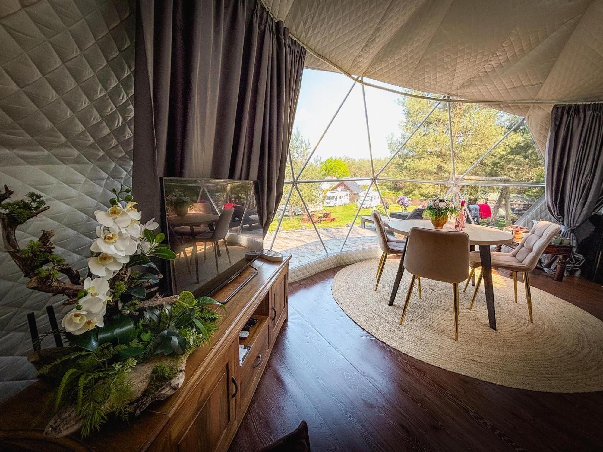 Готель Glamping Pod Orlem Cedynia Екстер'єр фото